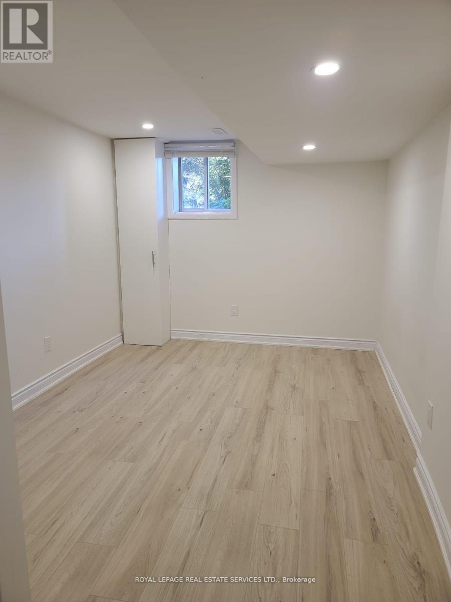 5245 Alicante Street — photo 13