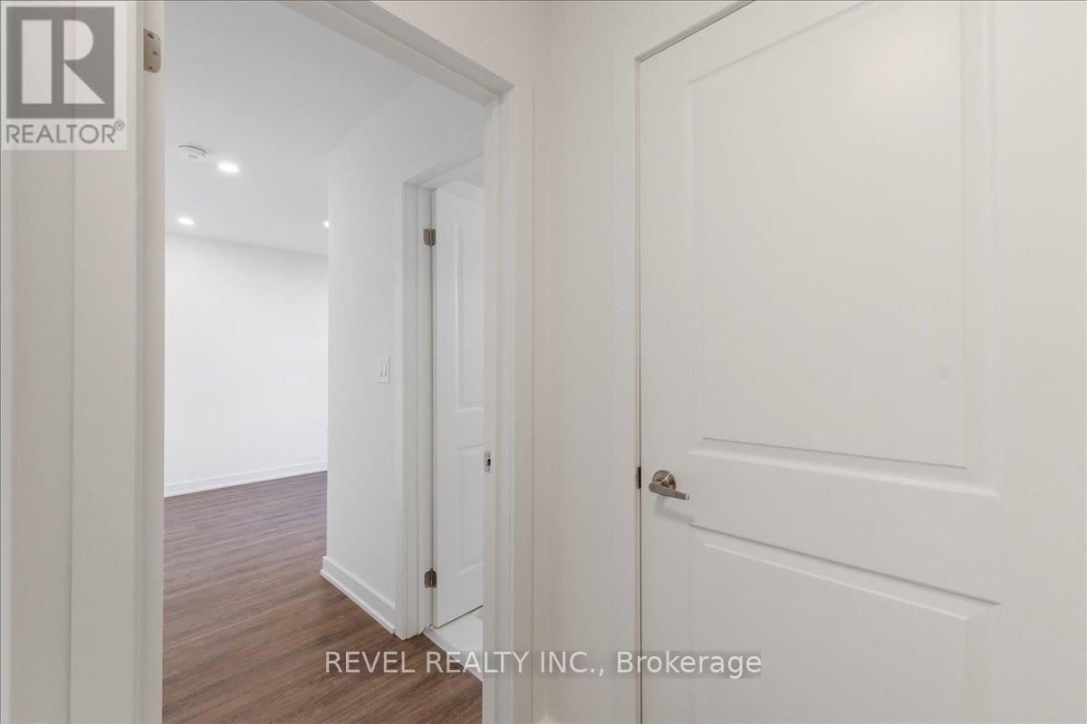 7- 200 Railway Engine House Way, Whitby, ON photo 31
