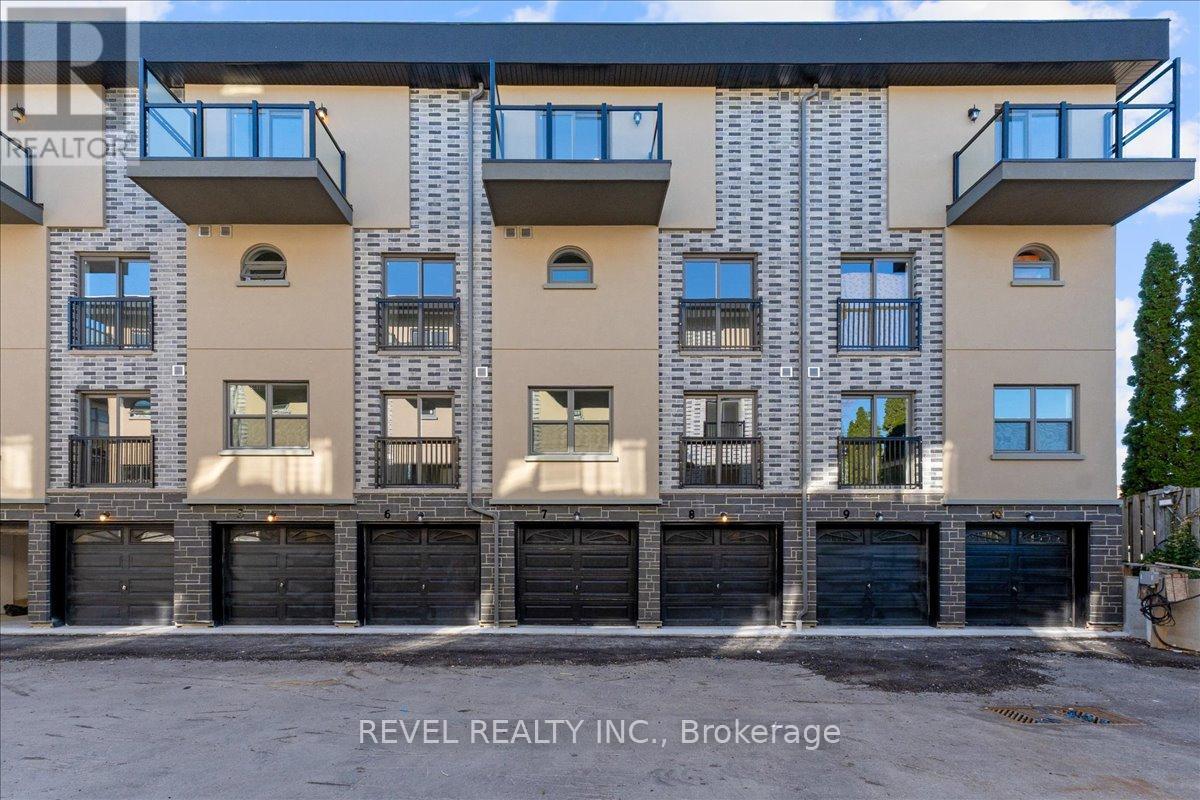 7- 200 Railway Engine House Way, Whitby, ON photo 32