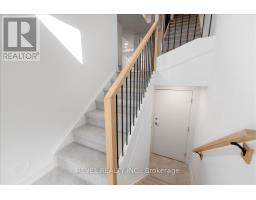 7 - 200 Railway Engine House Way, Whitby, ON L1N0P7 Photo 6