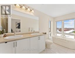 25 Lake Trail Way, Whitby, ON L1M0M3 Photo 14