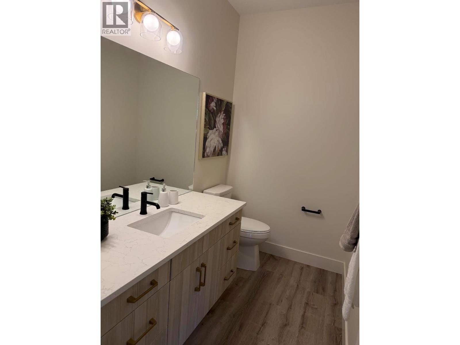 148 Shadow Mountain Boulevard, Cranbrook