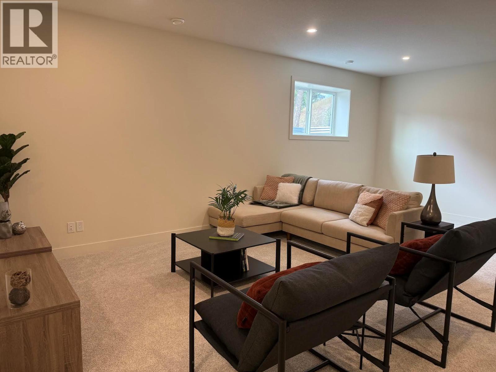 148 Shadow Mountain Boulevard, Cranbrook