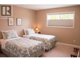 4pc Bathroom - 1985 Stikine Place, Kamloops, BC V2E2T2 Photo 8