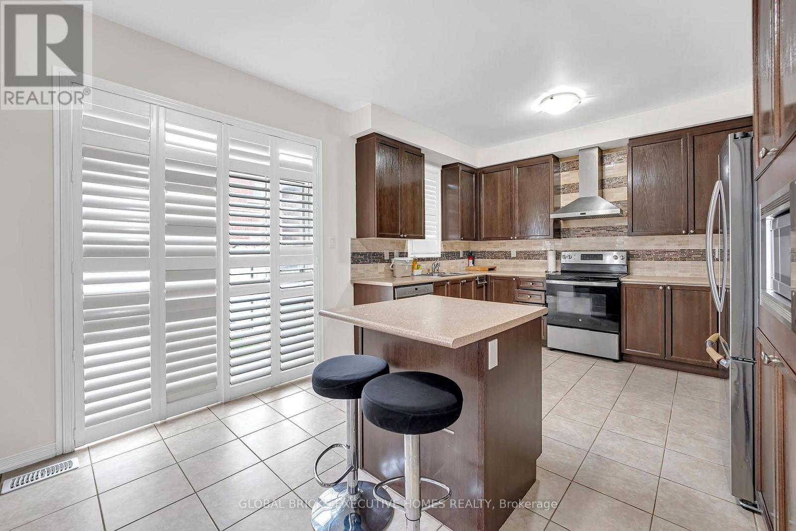 1534 Scenic Lane Drive, Pickering, ON photo 15