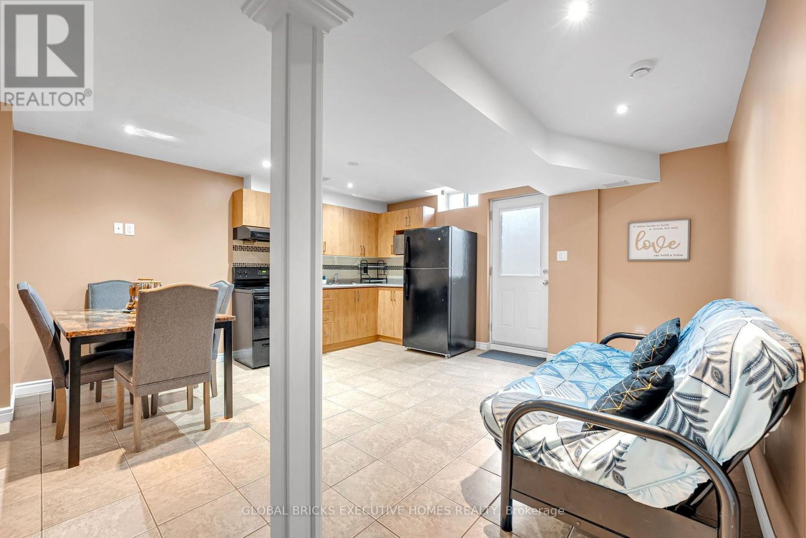 1534 Scenic Lane Drive, Pickering, ON photo 38