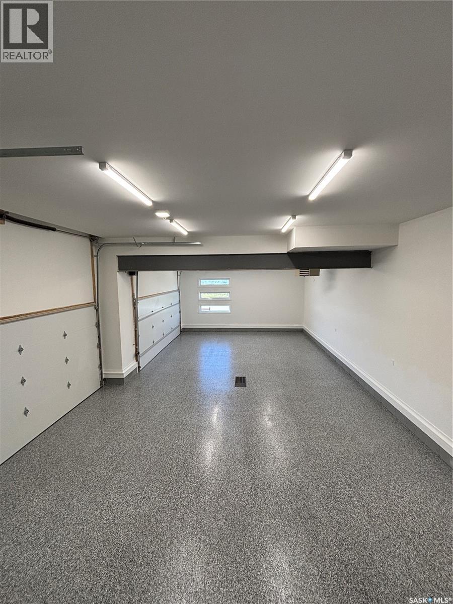 304 Spruce Creek CRESCENT - Image 54