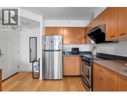 1001 751 Fairfield Rd, Victoria, BC V8W4A4 Photo 11