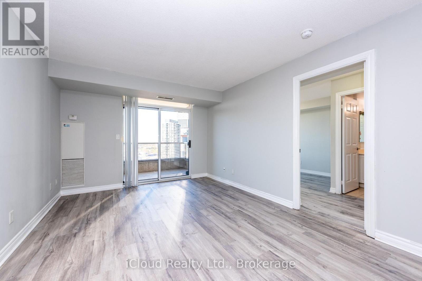 2521- 3888 Duke Of York Boulevard, Mississauga, ON photo 31