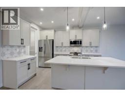 12 Topaz Place - photo 3