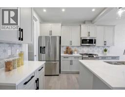 12 Topaz Place - photo 4