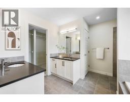 4 Topaz Place - photo 18