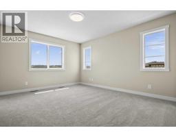 4 Topaz Place - photo 15