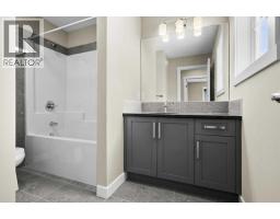 4 Topaz Place - photo 20