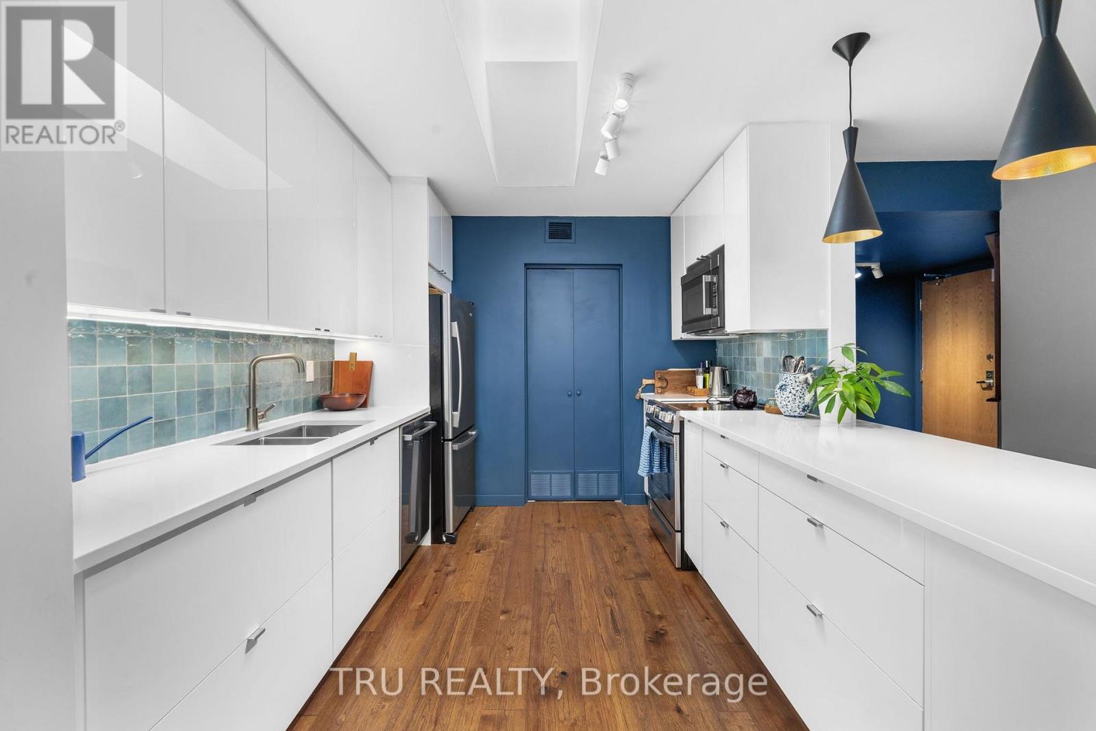 #408A 62 DONALD STREET - Image 16