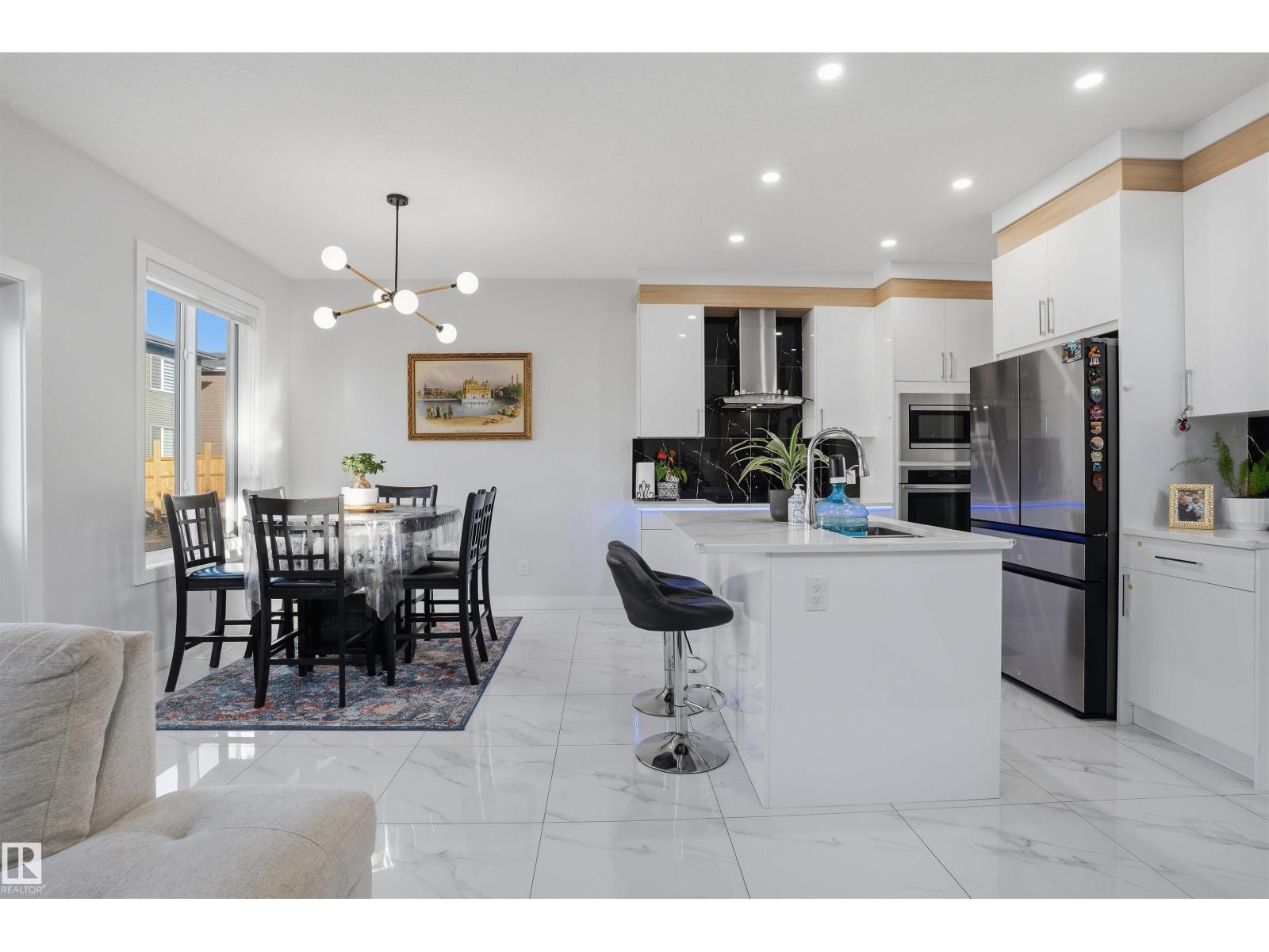 3602 41 AVE - 13