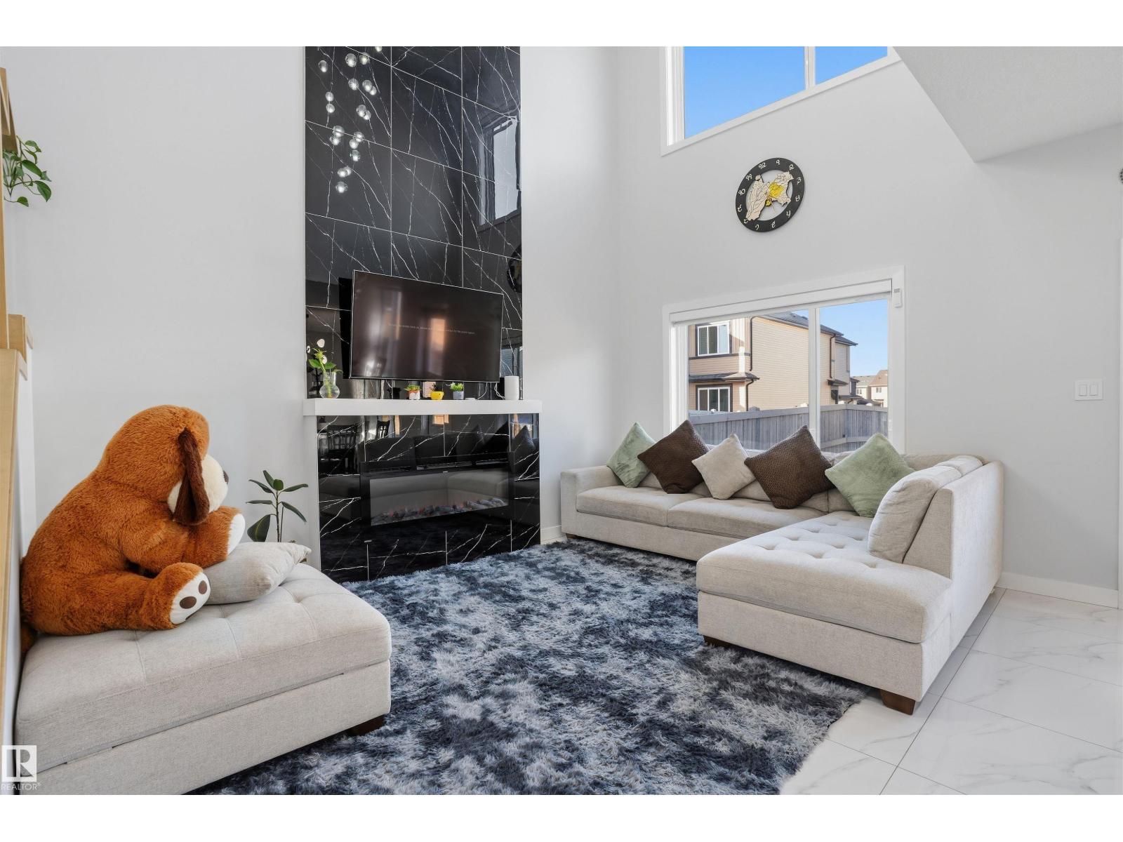 3602 41 AVE - 9
