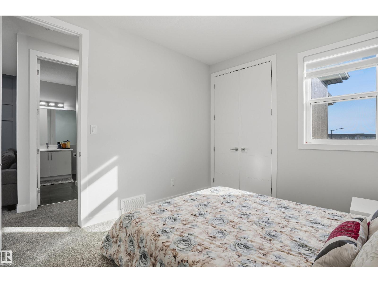 3602 41 AVE - 22