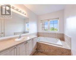 22 Bay Breeze Drive, Brampton, ON L6R0M1 Photo 32