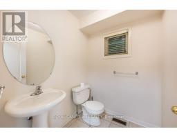 22 Bay Breeze Drive, Brampton, ON L6R0M1 Photo 9