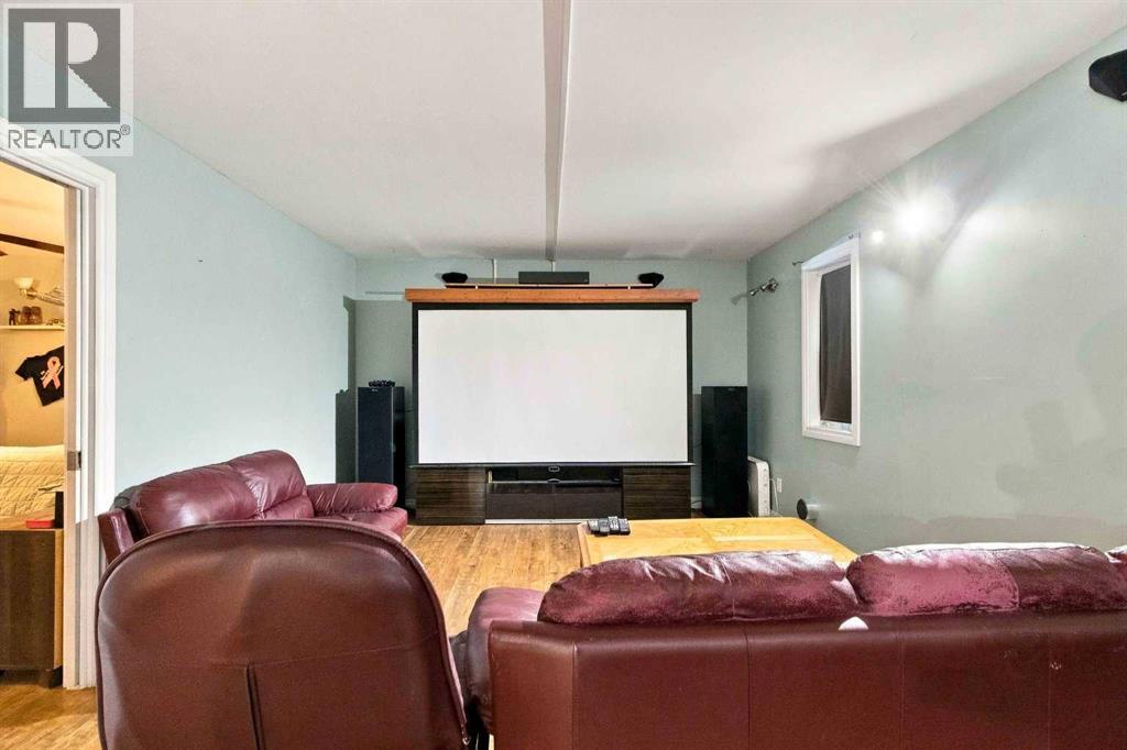 54 Poplar Crescent - Image 30