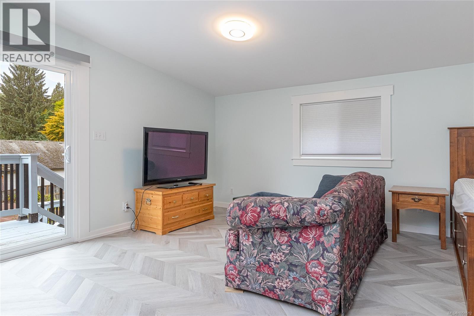 80 North Shore Rd - Image 24