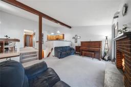 100 Petriw Bay, Winnipeg, MB R2R1K3 Photo 8
