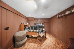 100 Petriw Bay, Winnipeg, MB R2R1K3 Photo 22