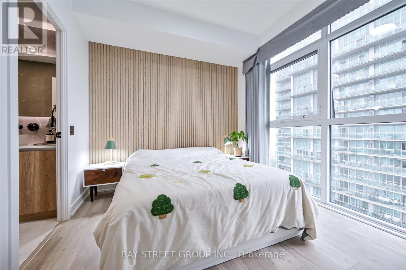 #1604 251 MANITOBA STREET - Image 17