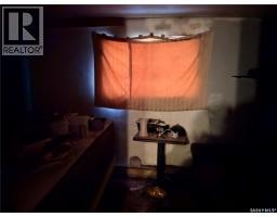 Laundry room - 315 3rd Avenue W, Assiniboia, SK S0H0B0 Photo 7