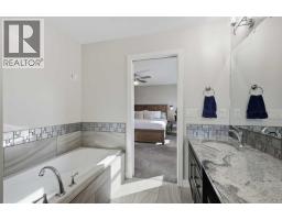 70 Mitchell Crescent, Blackfalds, AB T4M0H6 Photo 32