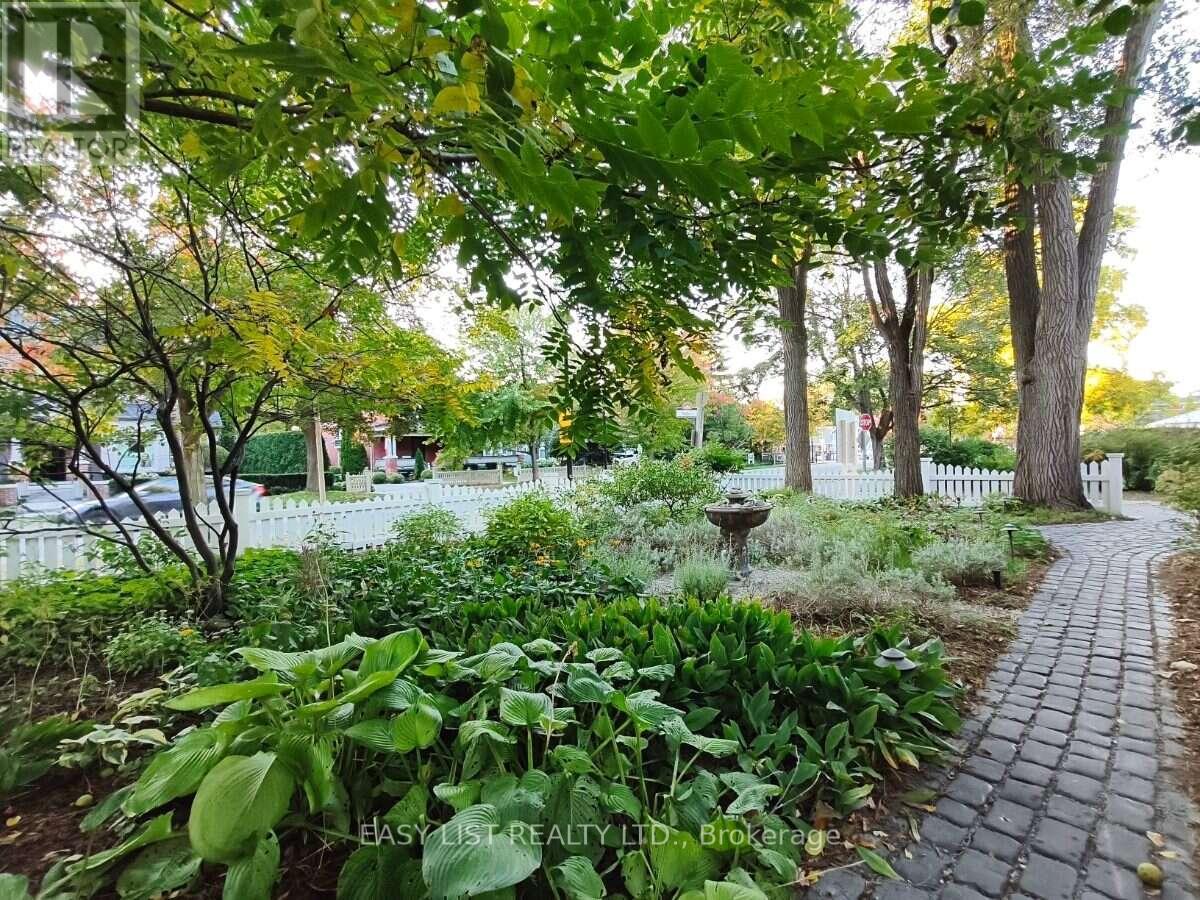133 Main Street, Markham, ON photo 3