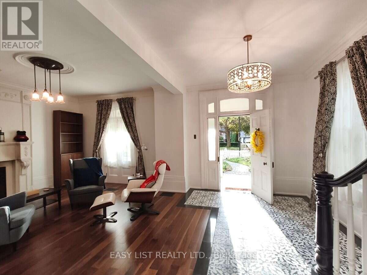 133 Main Street, Markham, ON photo 4