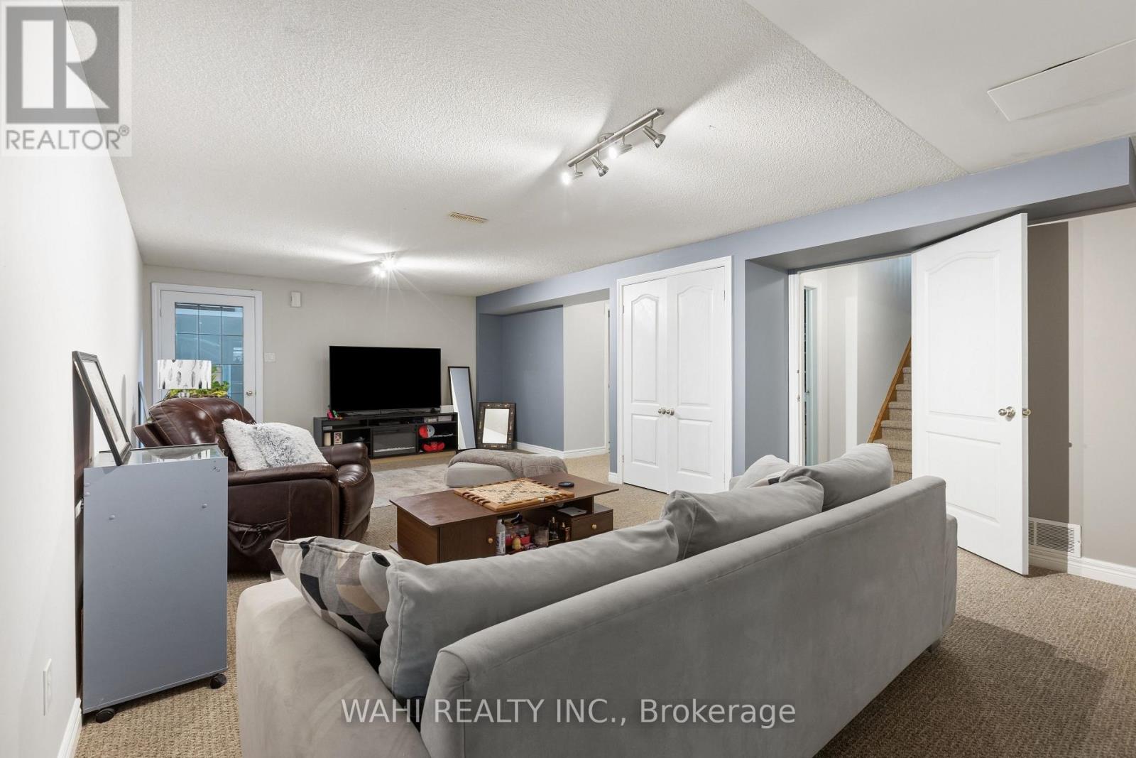 982 GLEN VIEW AVENUE - 28