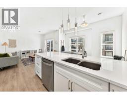 802, 250 Fireside View - photo 3