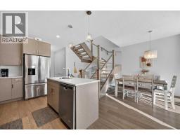 Primary Bedroom - 2, 1920 25a Street Sw, Calgary, AB T3E1Y5 Photo 7
