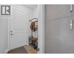 Bedroom - 2, 1920 25a Street Sw, Calgary, AB T3E1Y5 Photo 15