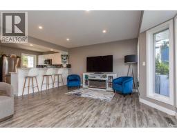 116 Marina Bay Court, Sylvan Lake, AB T4S1E9 Photo 9