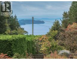 5301 Stamford Place, Sechelt, BC V7Z0C2 Photo 6