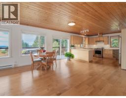 5301 Stamford Place, Sechelt, BC V7Z0C2 Photo 7