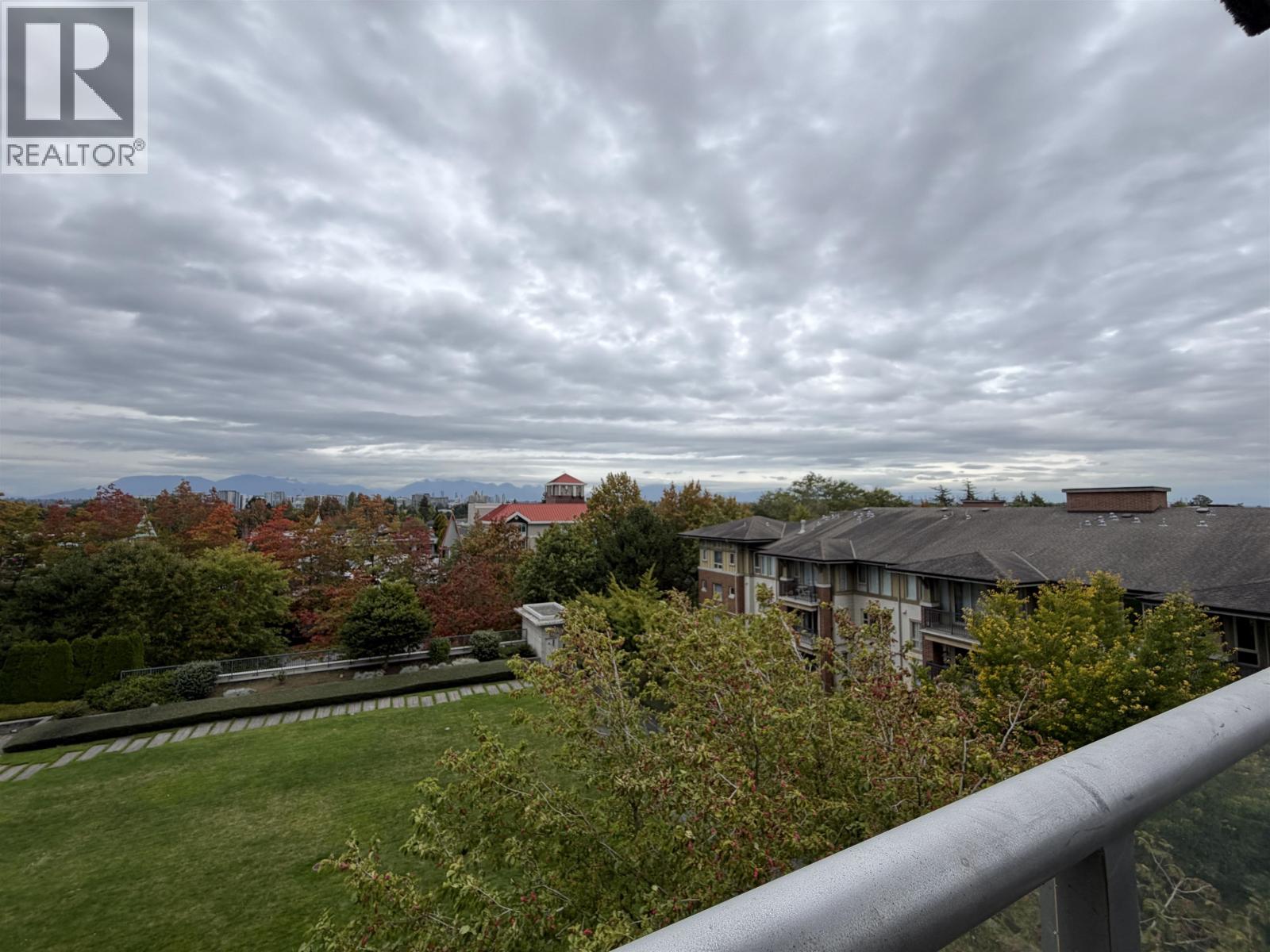 803 5068 KWANTLEN STREET, Richmond - Image 1
