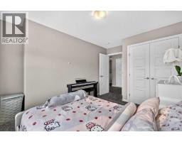 25 Masters Street Se, Calgary, AB T3M2R5 Photo 32