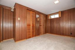 12 Barberry Road, Winnipeg, MB R2J2G9 Photo 25
