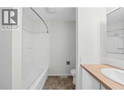 9a Westhill Place, Didsbury, AB T0M0W0 Photo 14