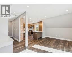 1212 18 Avenue NW - photo 29
