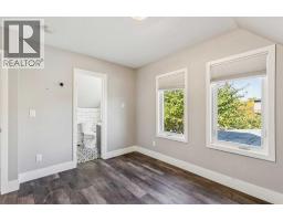 1212 18 Avenue NW - photo 34