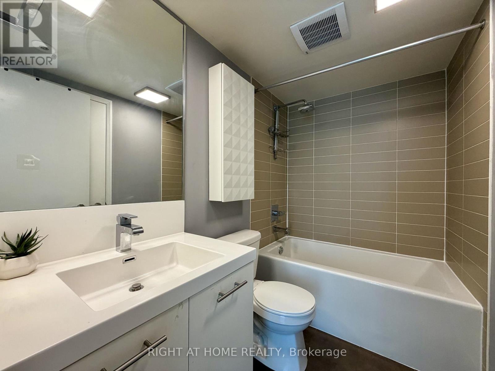 15 Valhalla Inn Road — photo 33