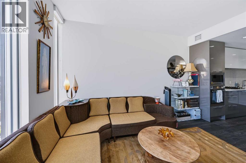 #1307 901 10 Avenue SW - 10