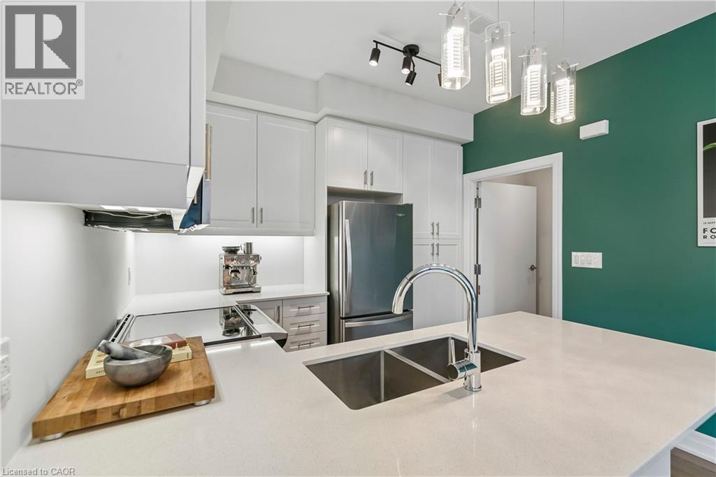 #703 665 CRICKLEWOOD Drive - Image 9