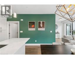 665 Cricklewood Drive Unit# 703, Mississauga, ON L5G0B9 Photo 10